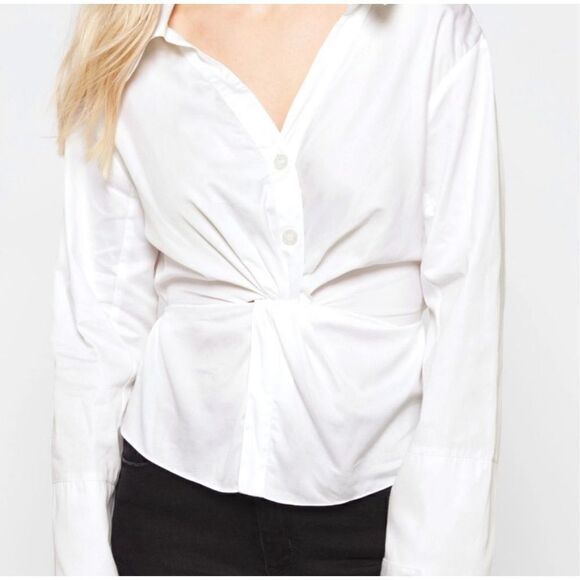 Modern Citizen Long Sleeve Twist Front Blouse in White NEW - Picture 1 of 8